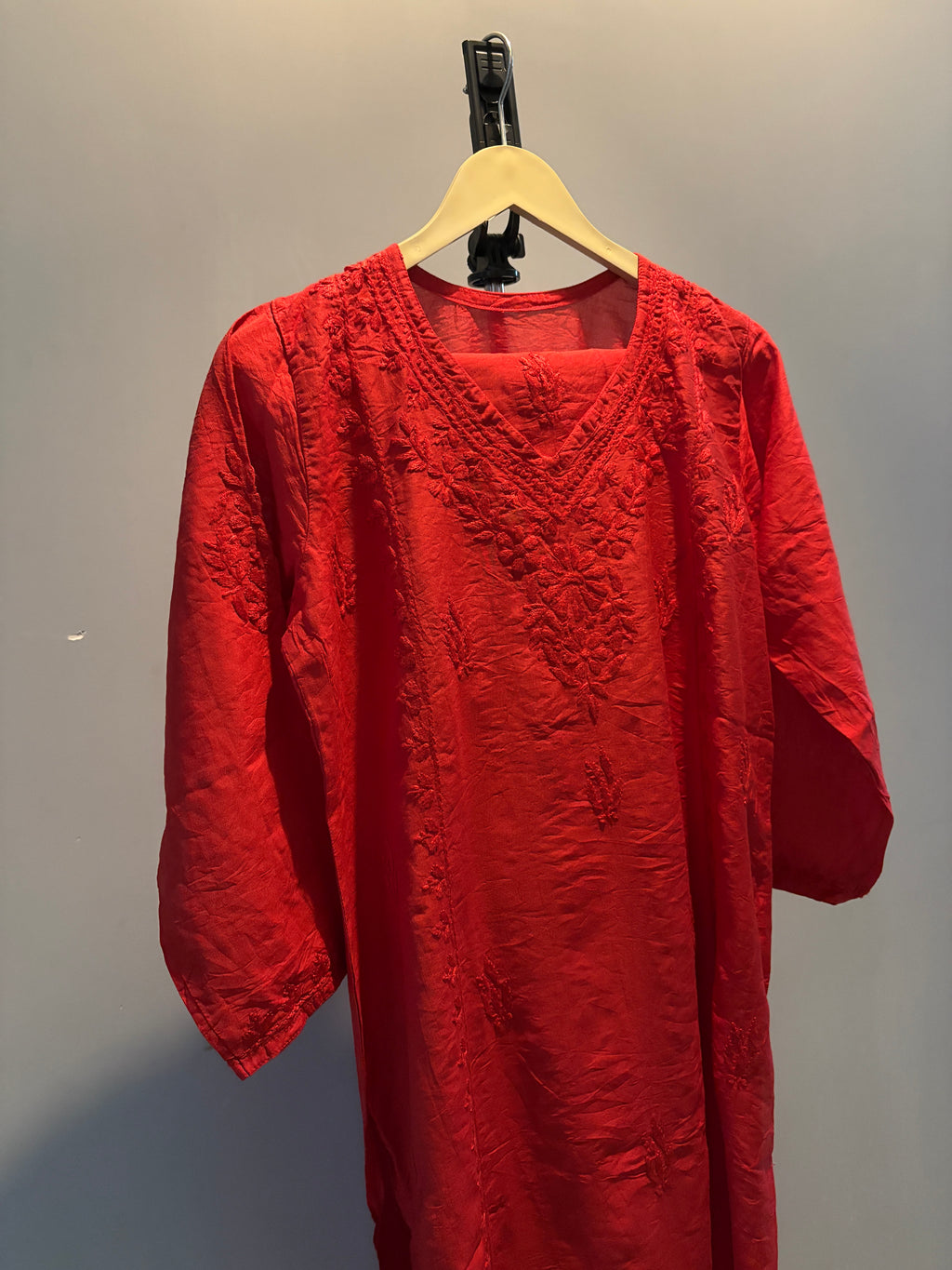 Elegant Chanderi Silk suit set adorned with delicate Chikankari embroidery — lightweight, graceful, and crafted for timeless festive sophistication.